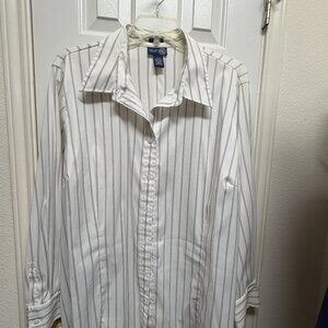 Venetian Jeans White Black Striped Plus Size 26/28 Blouse